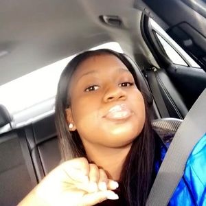 Meet your Posher, TaraniquÃ¨